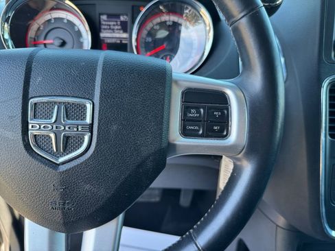 Used 2018 Dodge Grand Caravan GT image 20