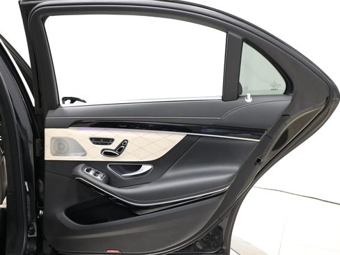 Used 2015 Mercedes-Benz S 63 AMG 4MATIC Sedan image 69