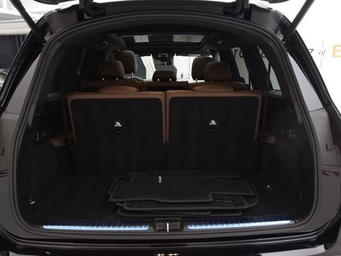 Used 2025 Mercedes-Benz GLS 450 4MATIC image 29
