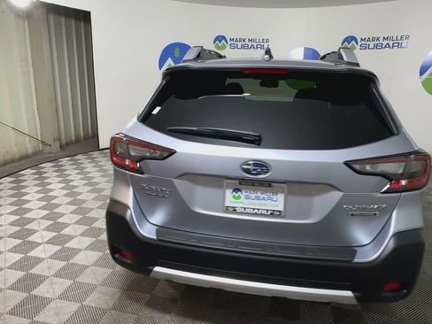 New 2025 Subaru Outback Touring w/ Popular Package #2 image 9