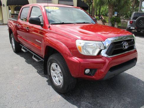 Used 2013 Toyota Tacoma PreRunner w/ TRD Off-Road Pkg image 3