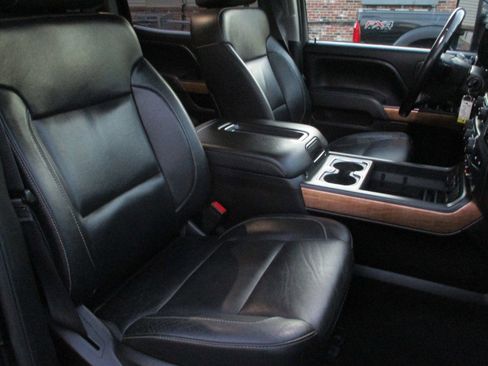 Used 2015 Chevrolet Silverado 2500 LTZ w/ Custom Sport Edition image 18