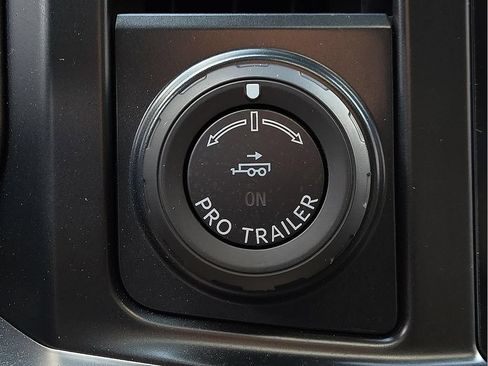 Used 2025 Ford F350 Platinum w/ Platinum Plus Package AWD/4WD image 15