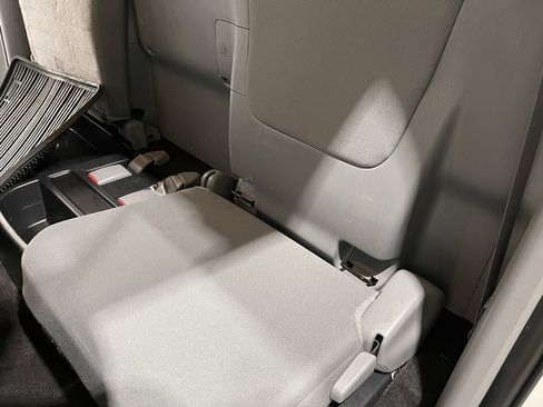 Used 2014 Toyota Tacoma 4x4 Access Cab V6 image 23