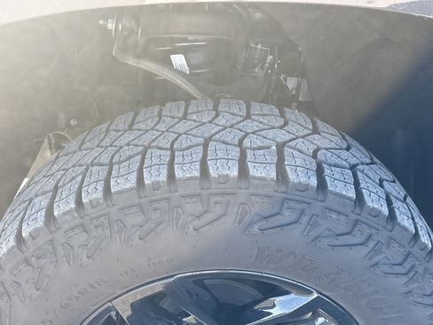 Used 2024 Chevrolet Silverado 1500 LT Trail Boss w/ Protection Package image 11