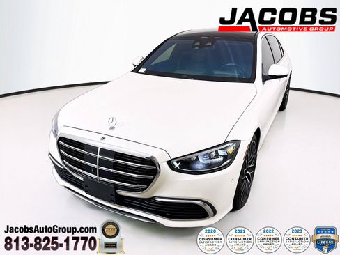 Used 2023 Mercedes-Benz S 500 4MATIC image 1