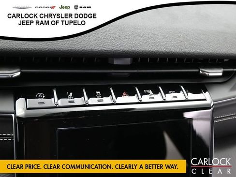 New 2025 Jeep Grand Cherokee Altitude image 24