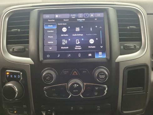 Used 2022 RAM 1500 Classic SLT w/ Electronics Group AWD/4WD image 25