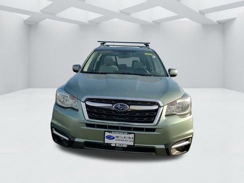 Used 2017 Subaru Forester 2.5i Premium image 9