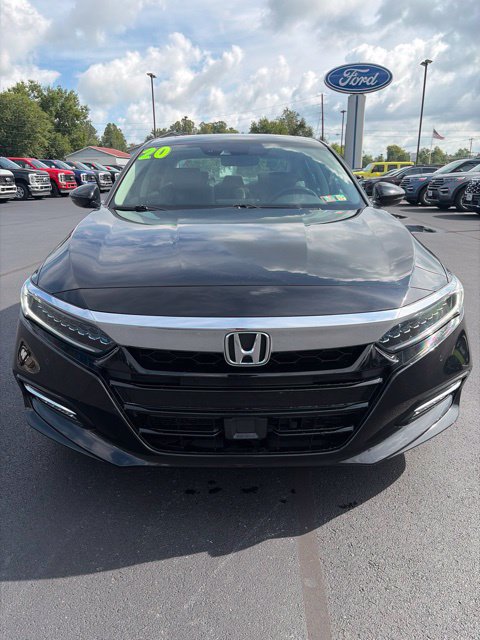 Used 2020 Honda Accord Touring image 2