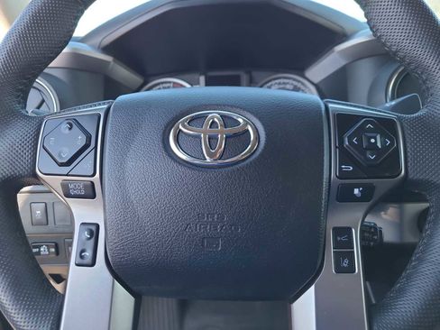 Used 2022 Toyota Tacoma SR5 image 23