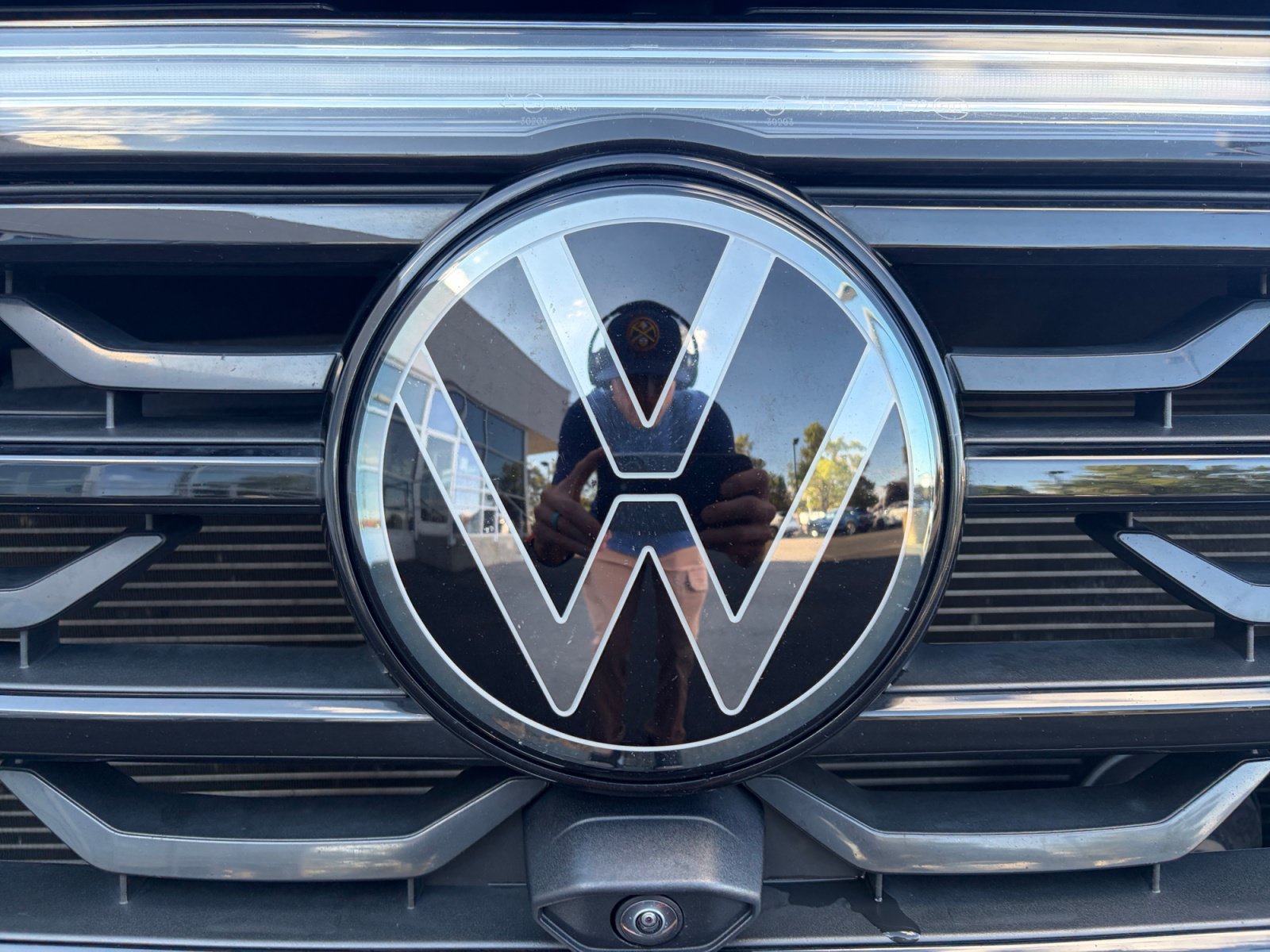 Certified 2024 Volkswagen Atlas SEL Premium R-Line AWD/4WD image 23