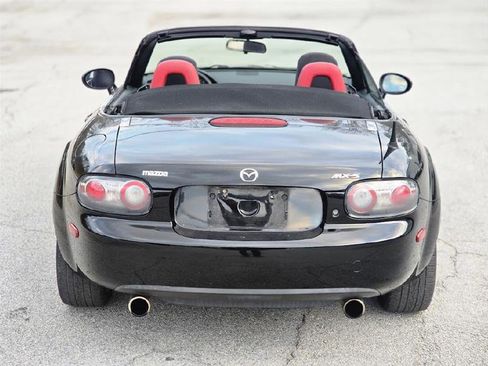 Used 2006 MAZDA MX-5 Miata Sport w/ Suspension Pkg image 6