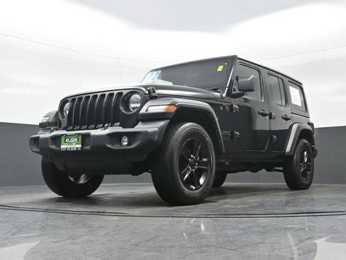 Used 2022 Jeep Wrangler Unlimited Sport image 24
