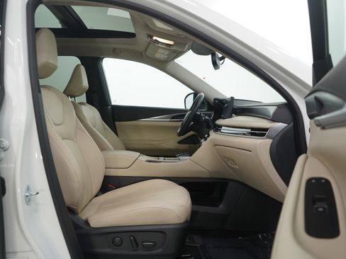 Used 2022 INFINITI QX60 Luxe image 11