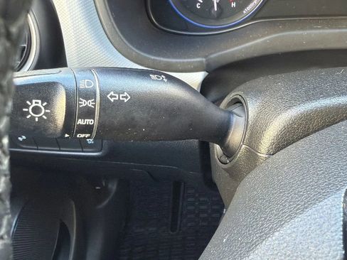 Used 2018 Hyundai Kona SEL image 14