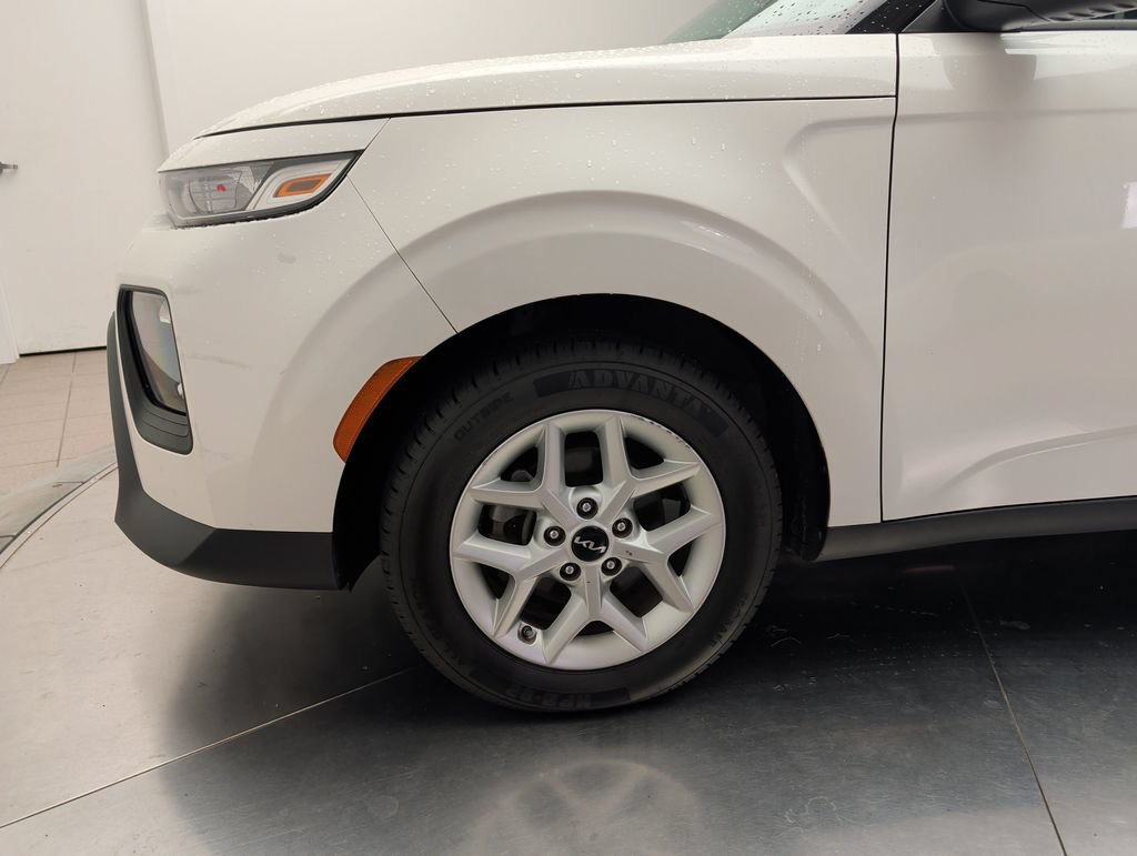 Used 2022 Kia Soul S FWD image 31