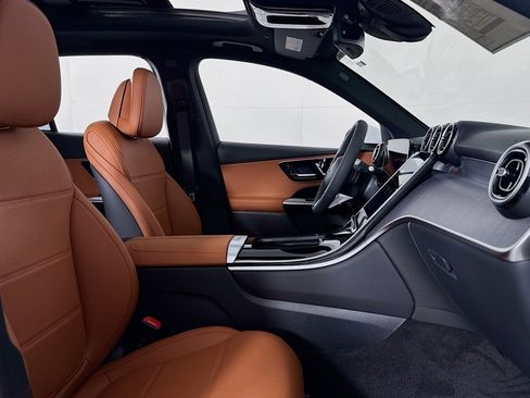 New 2026 Mercedes-Benz GLC 300 image 6
