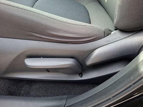 Used 2023 Toyota RAV4 LE image 15