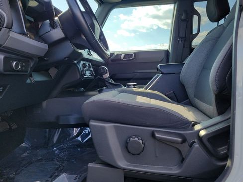 Used 2021 Ford Bronco Big Bend image 16