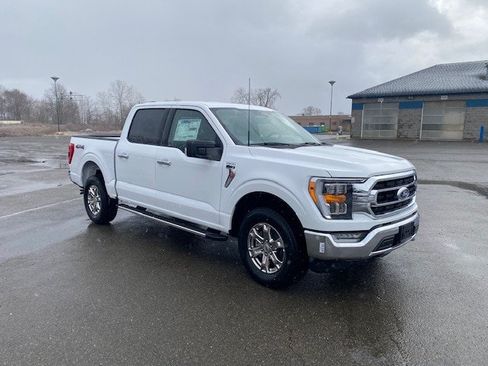 Certified 2022 Ford F150 XLT w/ Equipment Group 302A High AWD/4WD image 7