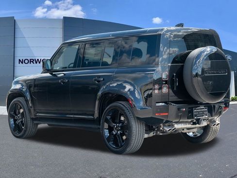 New 2026 Land Rover Defender 110 V8 AWD/4WD image 6