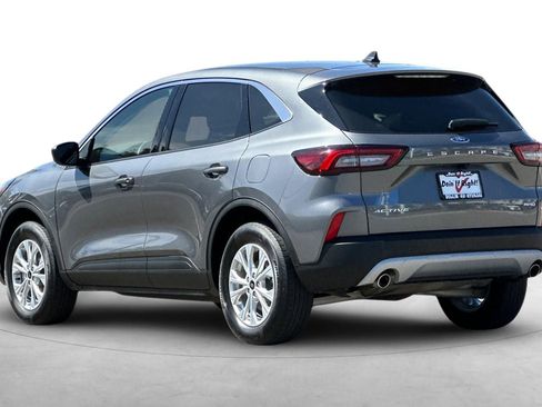 Used 2024 Ford Escape Active image 4