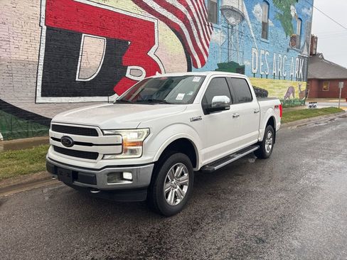 Used 2018 Ford F150 Lariat w/ Equipment Group 502A Luxury image 2