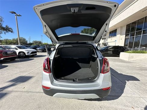 Used 2022 Buick Encore Preferred w/ Safety Package image 30