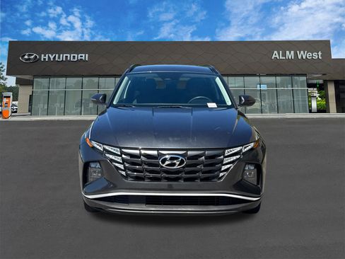 Used 2022 Hyundai Tucson SEL w/ Cargo Package FWD image 2