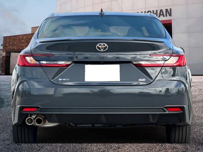 New 2026 Toyota Camry SE w/ Convenience Package
