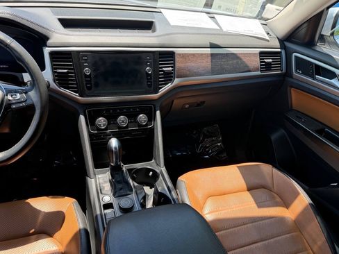 Used 2018 Volkswagen Atlas SEL Premium AWD/4WD image 7