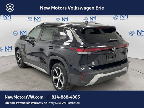 New 2026 Volkswagen Tiguan SE AWD/4WD image 2