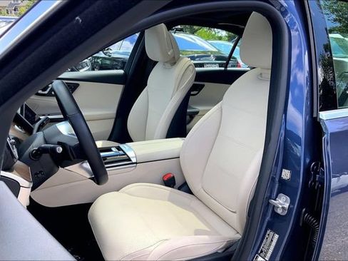 Certified 2024 Mercedes-Benz C 300 4MATIC Sedan image 6