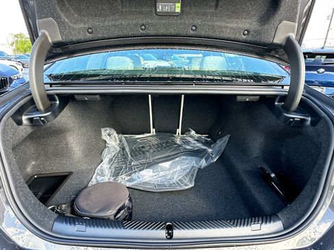 New 2026 BMW 530i w/ M Sport Package RWD image 21