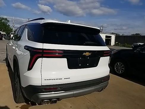 Certified 2026 Chevrolet Traverse LT AWD/4WD image 20