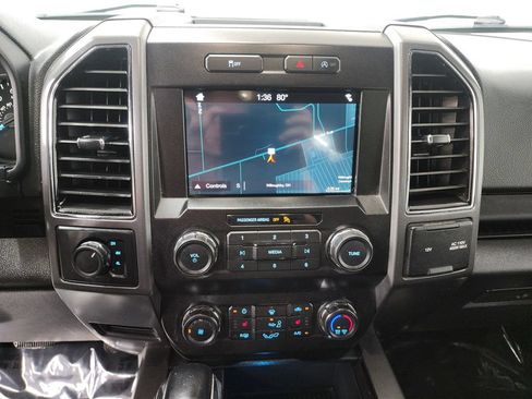 Used 2019 Ford F150 XLT w/ Equipment Group 302A Luxury AWD/4WD image 18