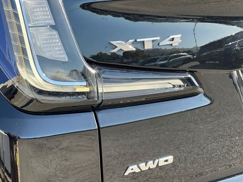 Used 2019 Cadillac XT4 Sport AWD/4WD image 29