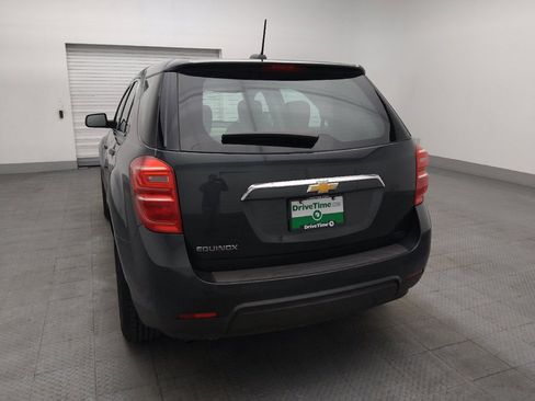 Used 2017 Chevrolet Equinox LS FWD image 6