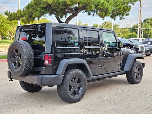 Used 2017 Jeep Wrangler Unlimited Sport AWD/4WD image 5