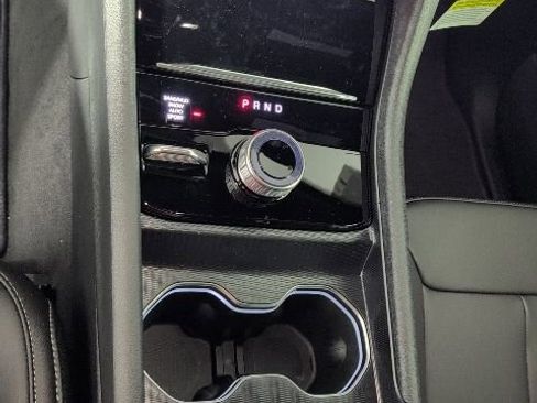 New 2025 Jeep Grand Cherokee Limited w/ Trailer Tow Package AWD/4WD image 20