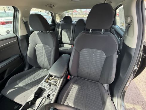 Used 2025 Kia K5 LXS image 35