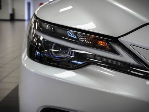 Certified 2024 Lexus RX 350h w/ Convenience Package image 29