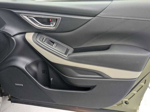 Used 2023 Subaru Forester Limited AWD/4WD image 24