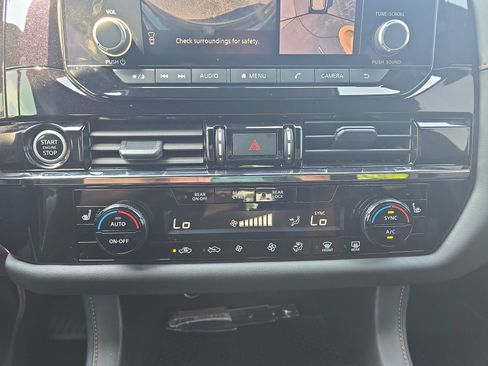 Used 2024 Nissan Pathfinder Rock Creek AWD/4WD image 22
