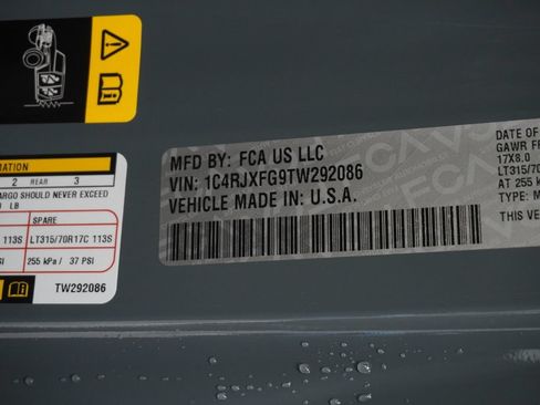 New 2026 Jeep Wrangler Unlimited Rubicon AWD/4WD image 40