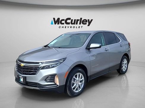 Used 2024 Chevrolet Equinox LT AWD/4WD image 3