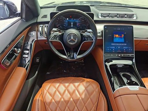 Used 2022 Mercedes-Benz S 580 4MATIC Sedan image 13