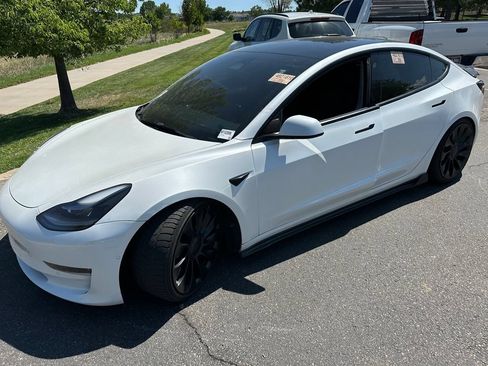 Used 2022 Tesla Model 3 Performance AWD/4WD image 2