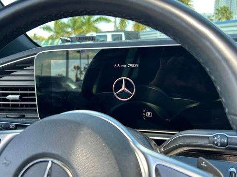 Used 2022 Mercedes-Benz GLE 350 GLE 350 w/ Premium Package image 18